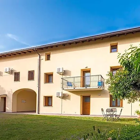 شقة فندقية Diffuso Magredi 4*