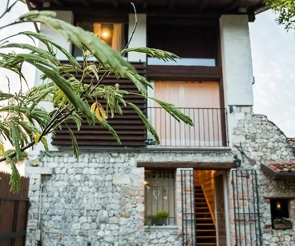 Diffuso Magredi 4* Vivaro